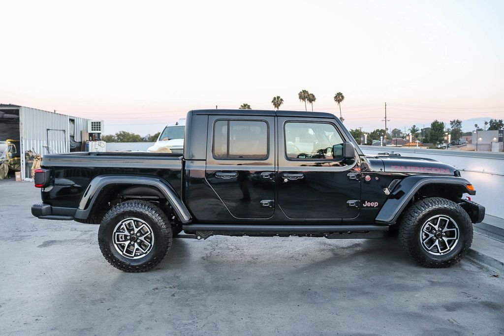 New 2026 Black Clearcoat Jeep Rubicon X image 13