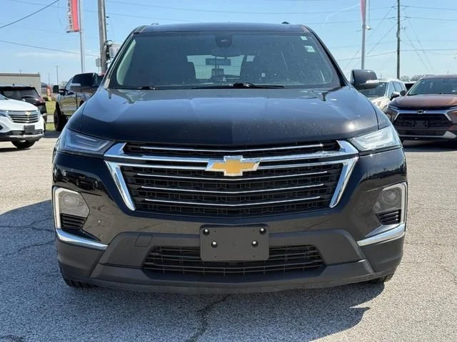 Used 2022 Mosaic Black Metallic Chevrolet LT Cloth image 9