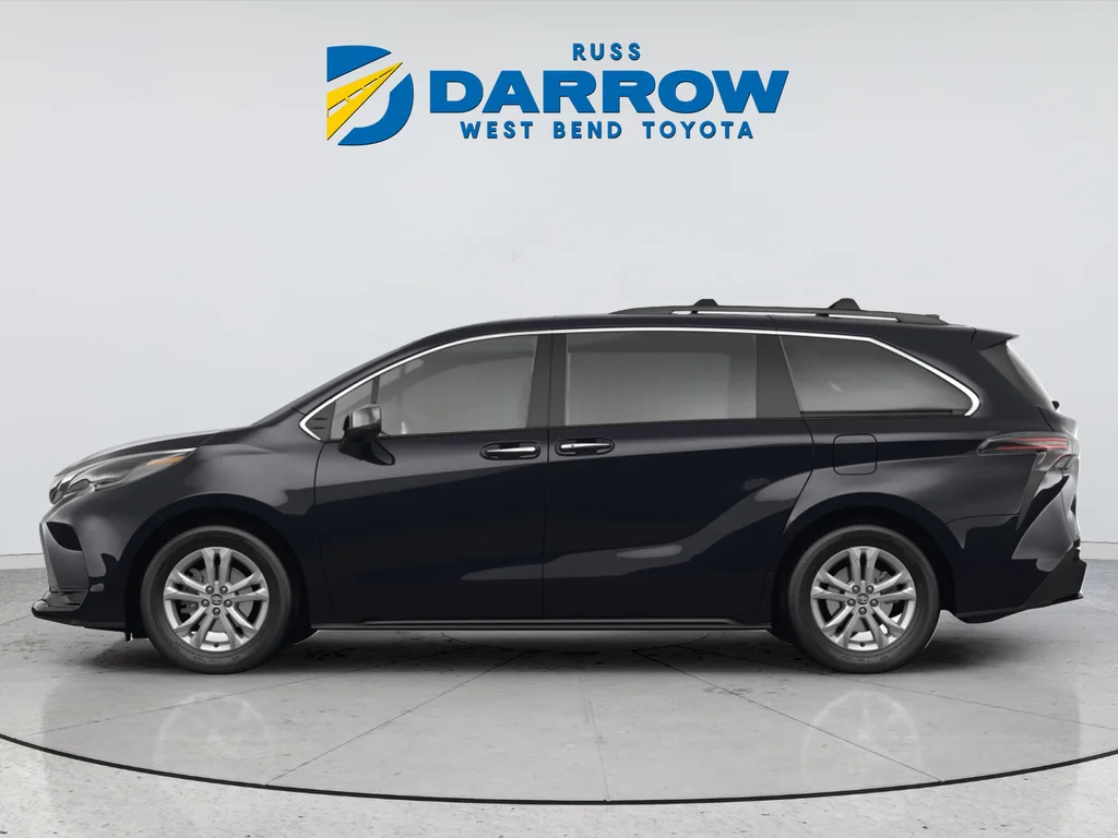 Used 2022 Black Toyota XLE image 2