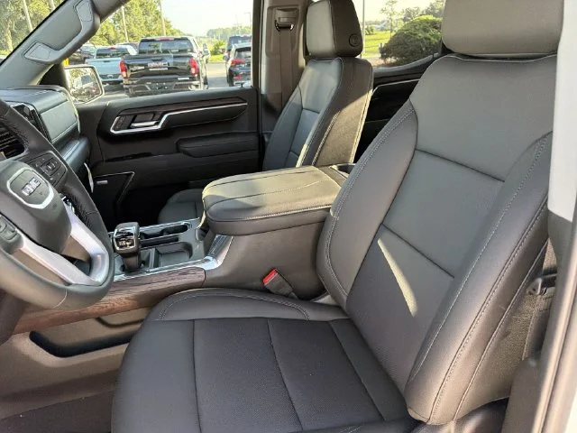 New 2026 Summit White GMC SLT image 20