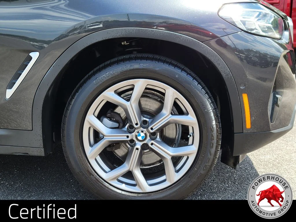 Used 2023 Gray BMW xDrive30i image 11