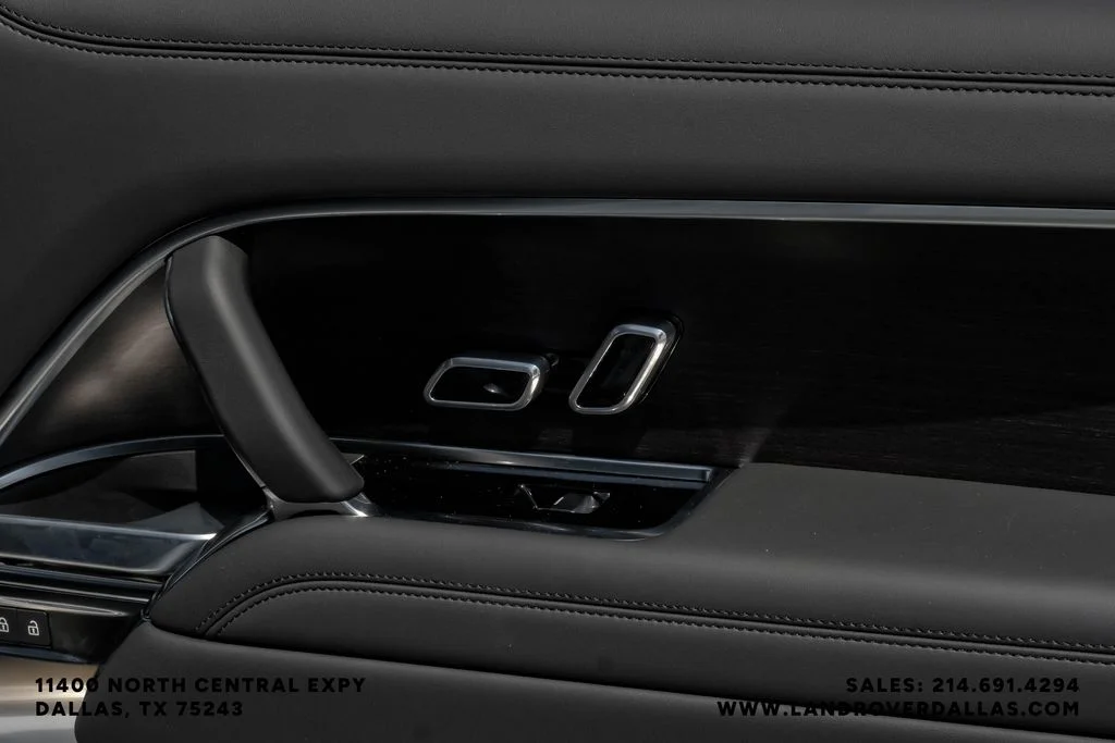 2026 Land Rover Range Rover SE - Photo 48