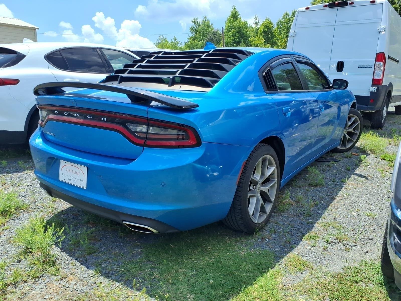 Used 2023 B5 Blue Pearlcoat Dodge SXT image 7
