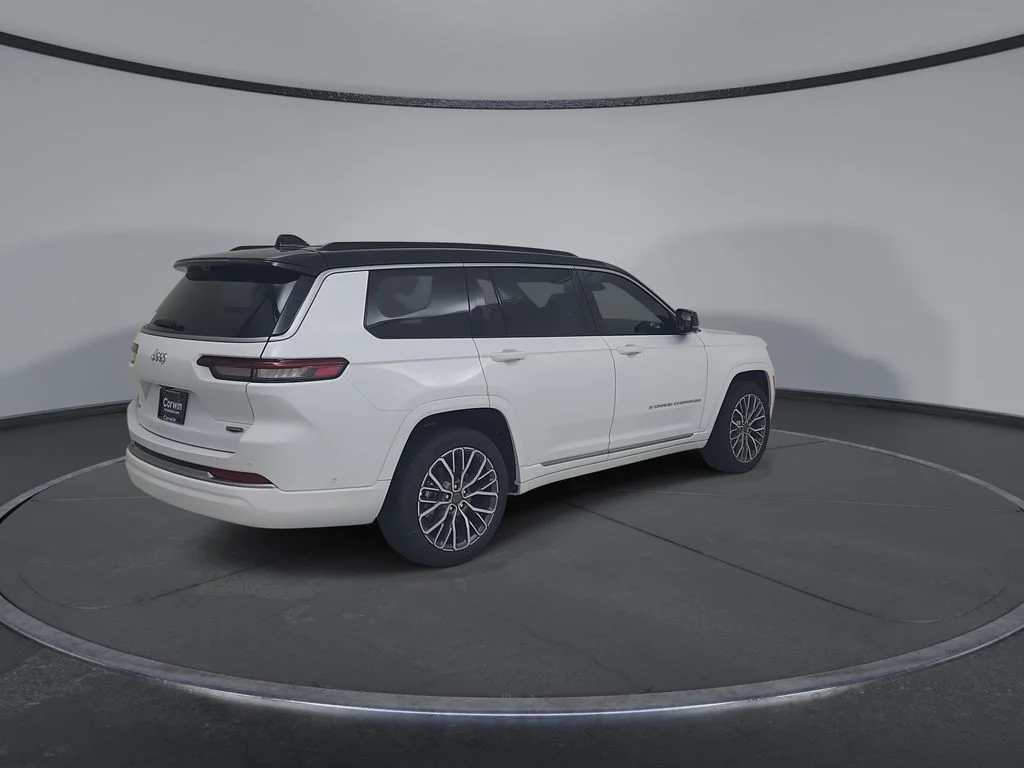 New 2026 Bright White Clear-Coat Exterior Paint Jeep Summit image 15