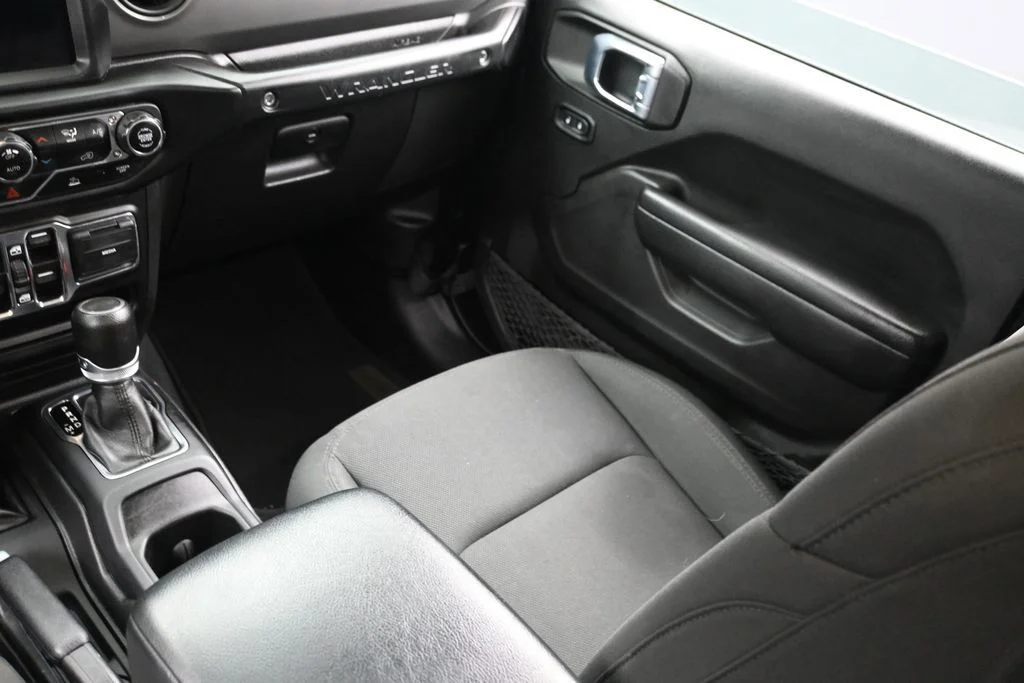 Used 2022 Black Jeep Unlimited Sport S image 16