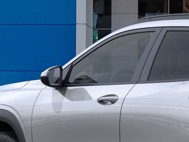 2026 Chevrolet Trax LT - Photo 13