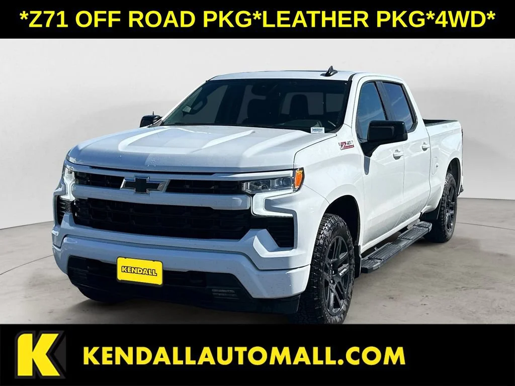 Used 2025 Summit White Chevrolet RST image 1