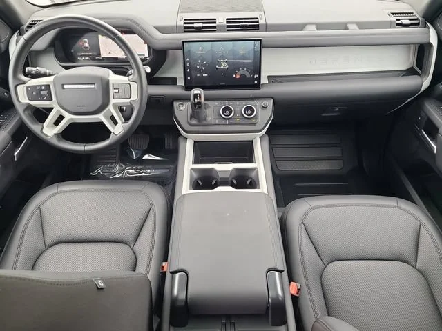 Used 2025 Black Land Rover S image 10