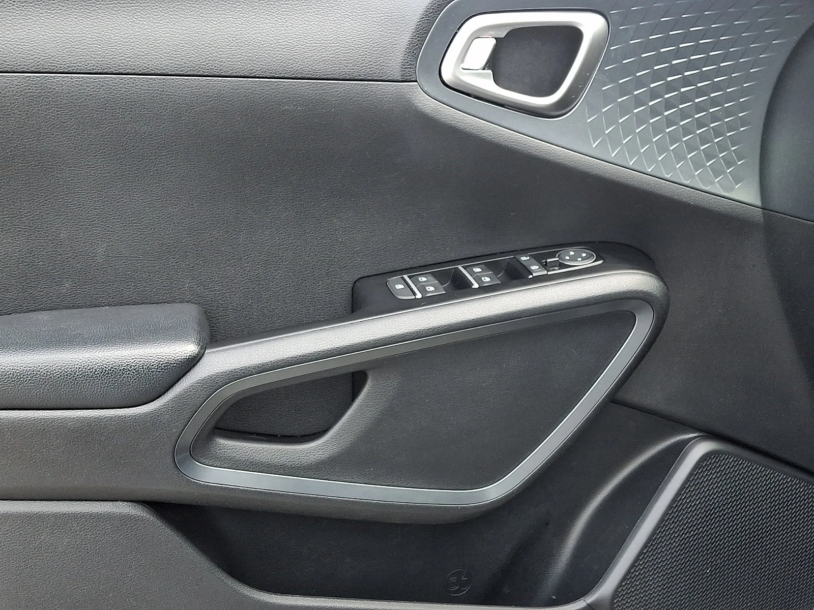 Certified Used 2020 Silver Kia S image 12
