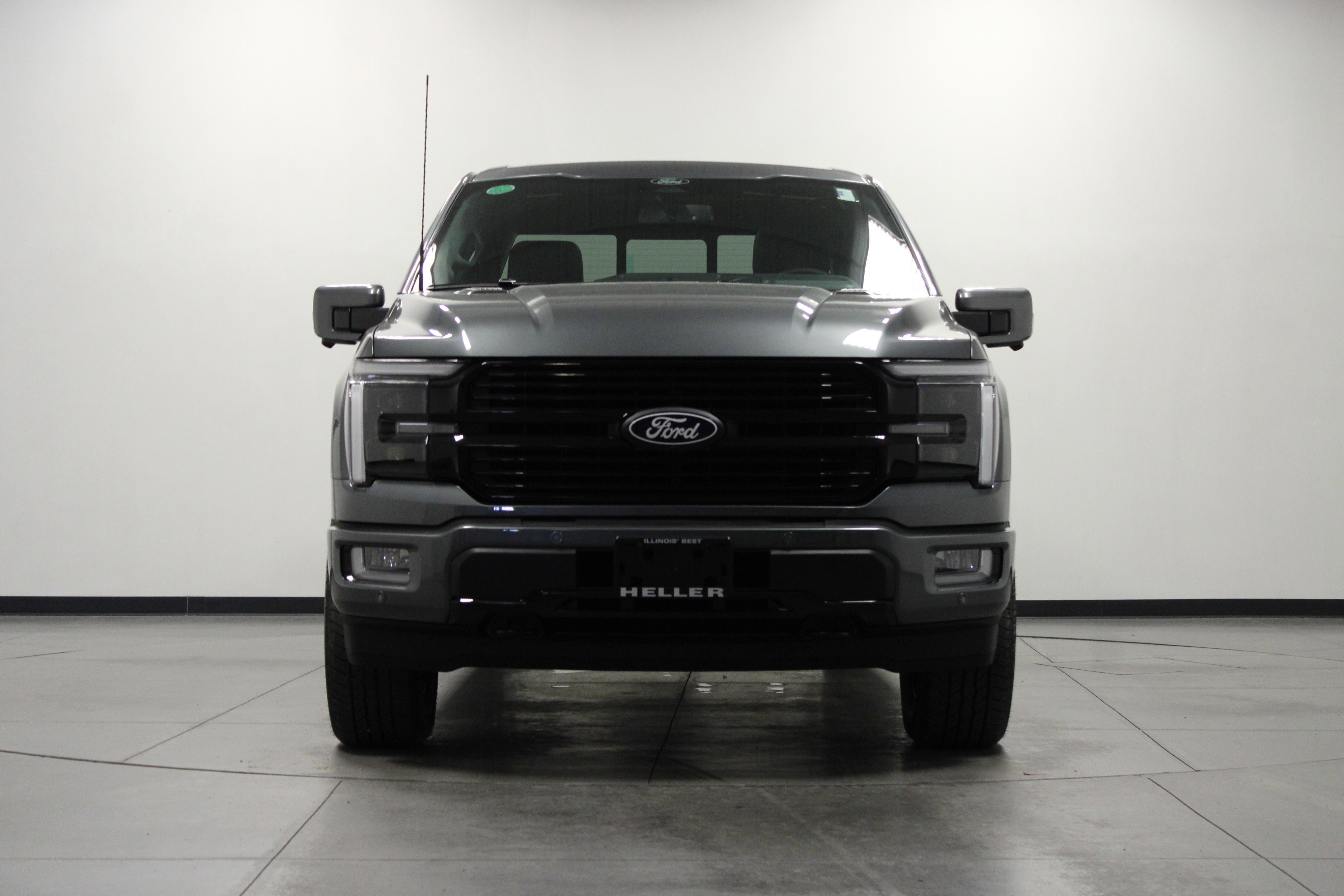 New 2026 Carbonized Gray Metallic Ford Platinum image 9