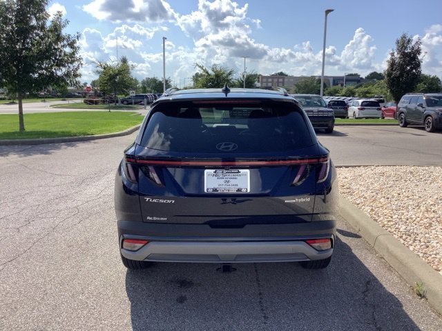 Certified Used 2025 Deep Sea Hyundai SEL Convenience image 5
