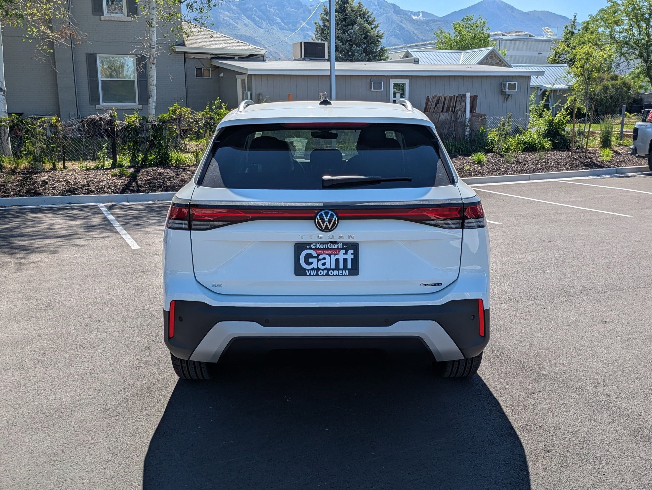 New 2026 Pure White Volkswagen SE image 4