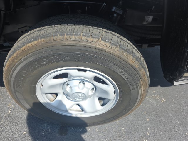 Used 2022 Midnight Black Metallic Toyota SR image 10