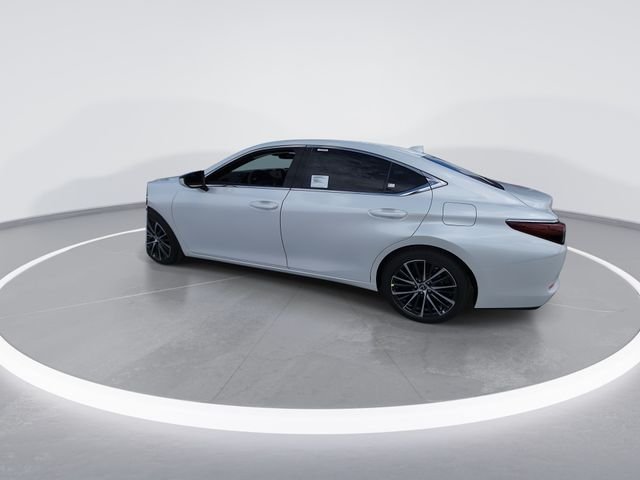 2025 Lexus ES 350 - Photo 6