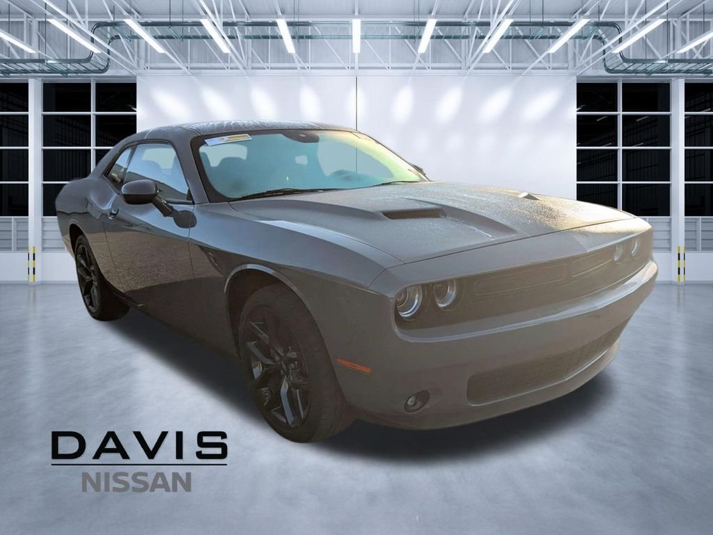 2023 Dodge Challenger SXT Auto's photo