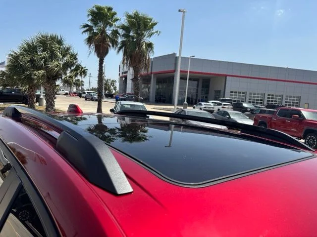 Used 2025 Red Chevrolet ACTIV image 7
