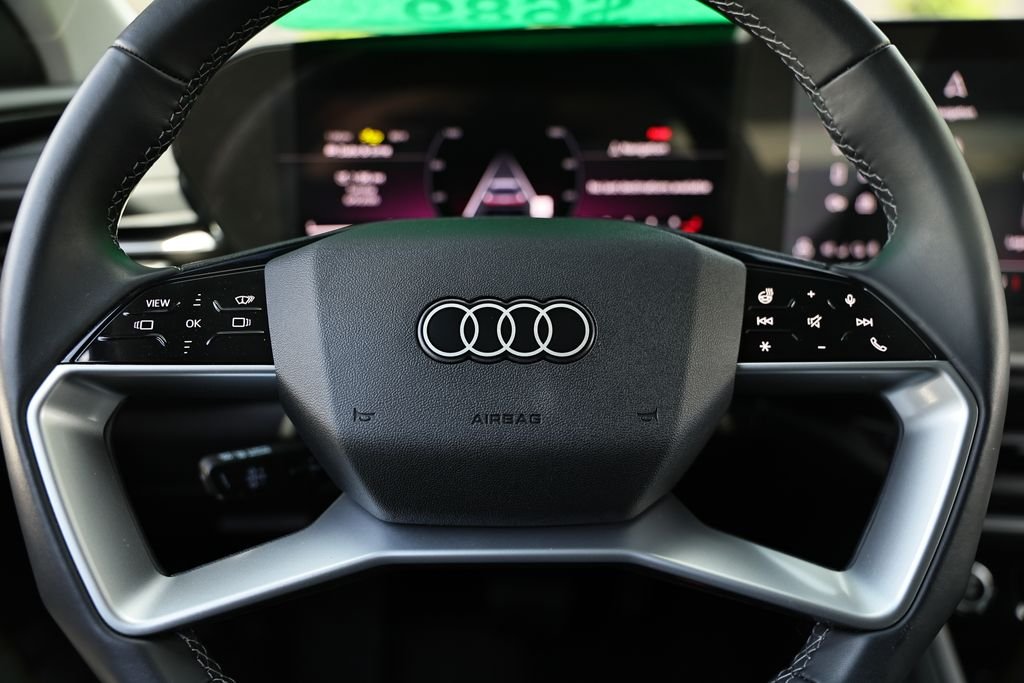 Used 2025 Mythos Black Metallic Audi 2.0T Premium Plus image 32