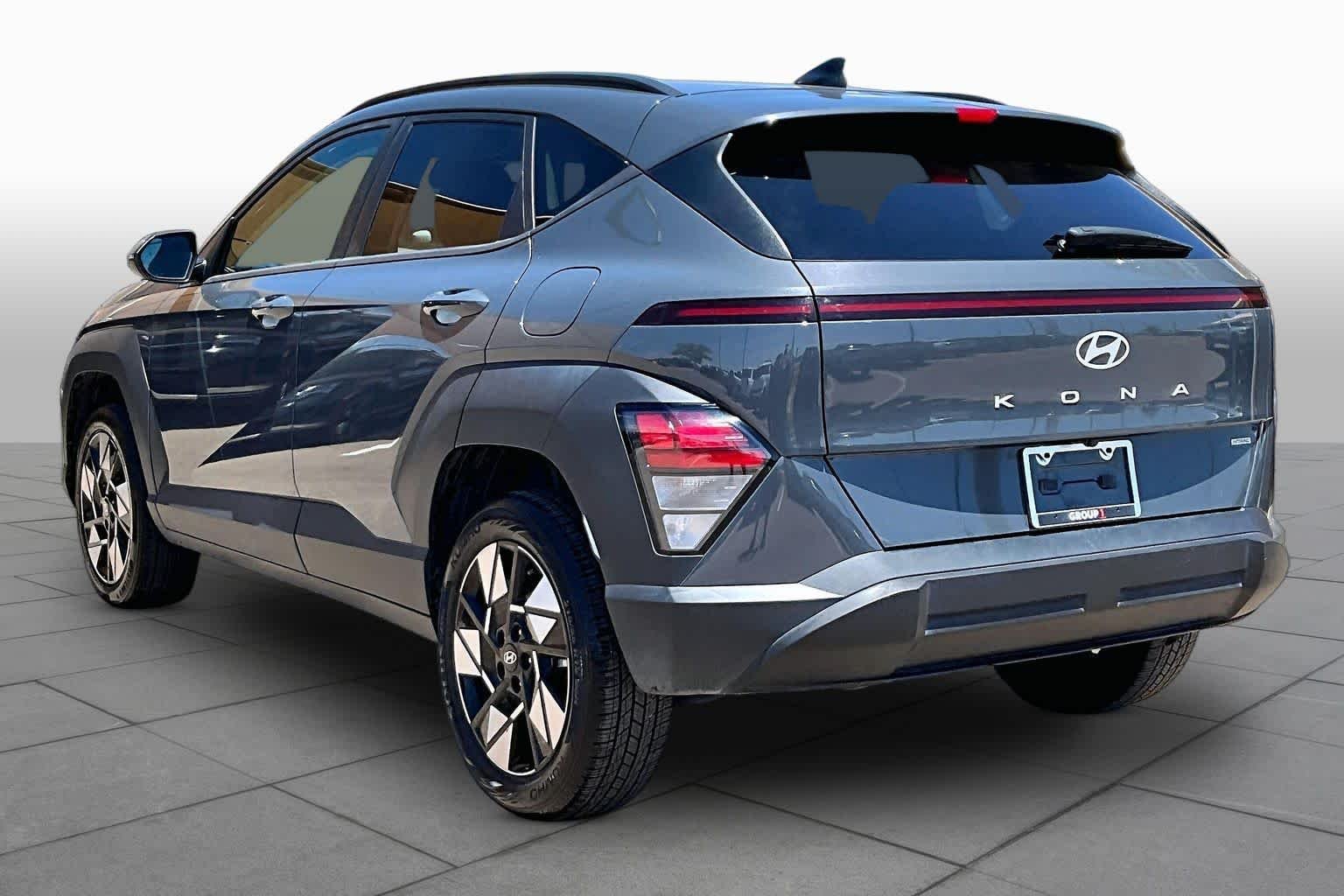 Used 2024 Ecotronic Gray Pearl Hyundai SEL image 12