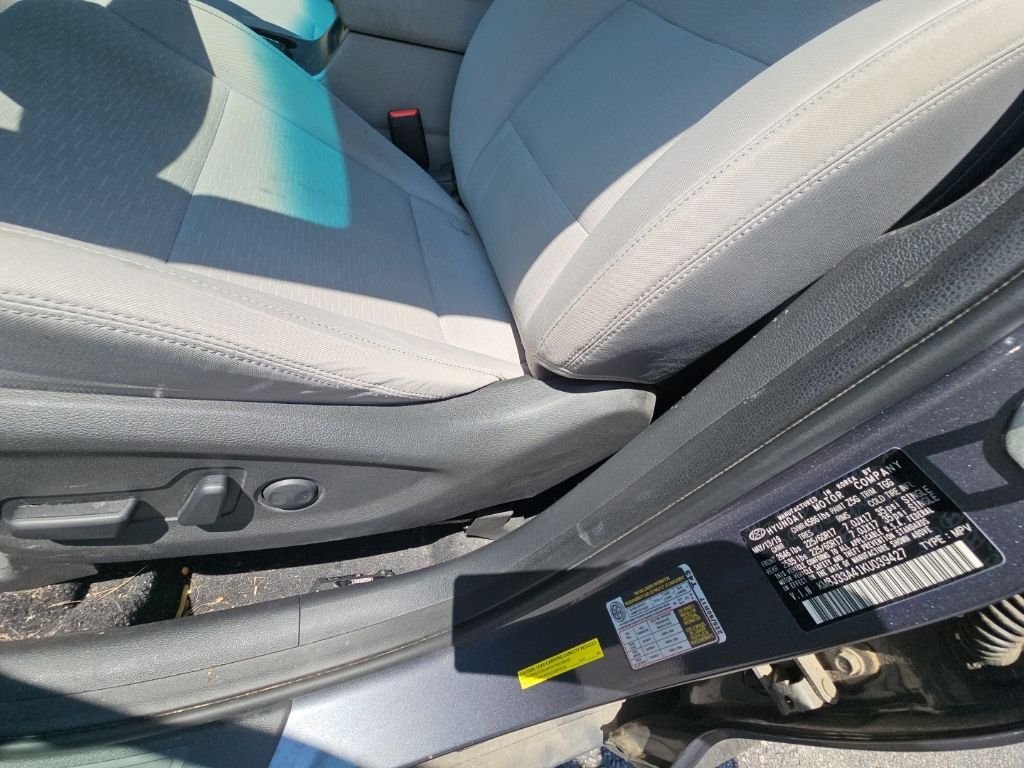 Used 2019 Gray Hyundai Value image 11