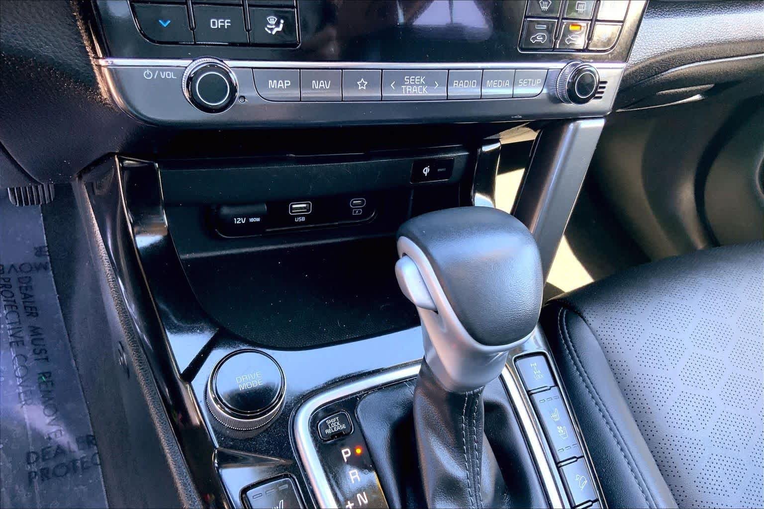 Used 2024 Pluton Blue Kia SX image 34