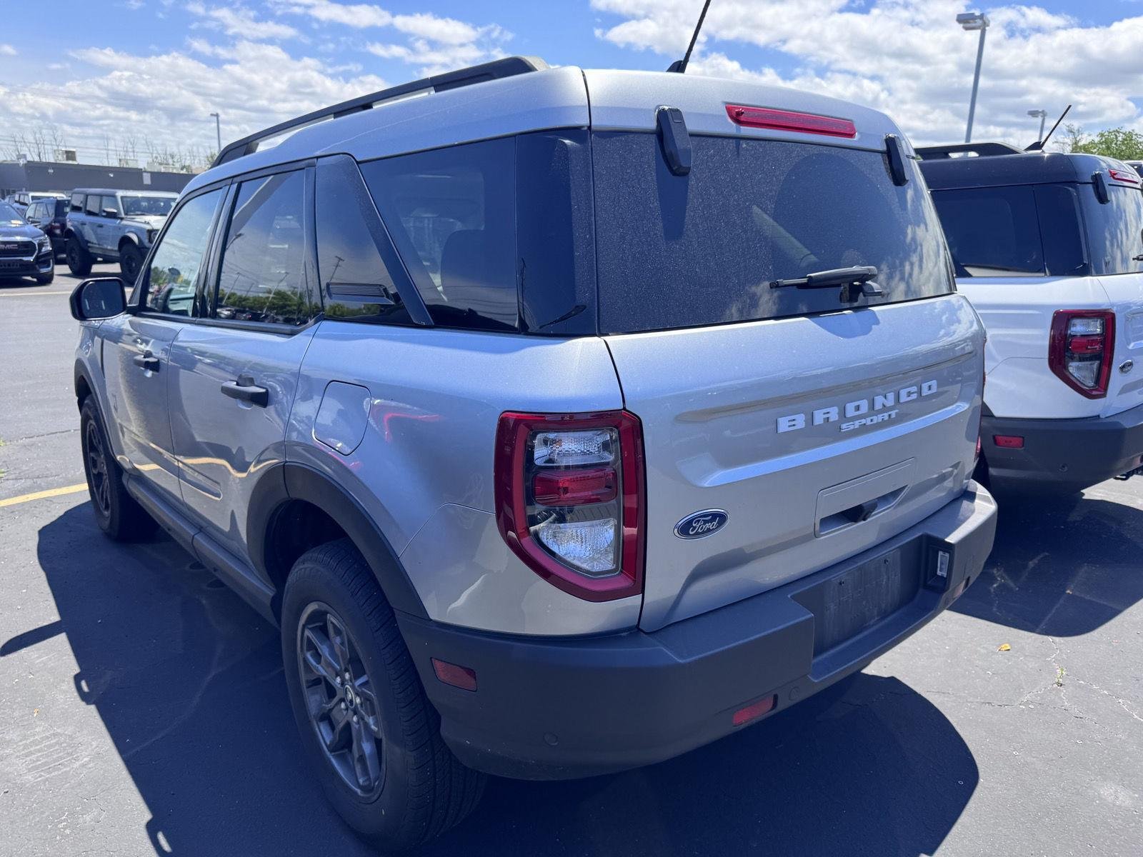 Used 2022 Iconic Silver Ford Big Bend image 6