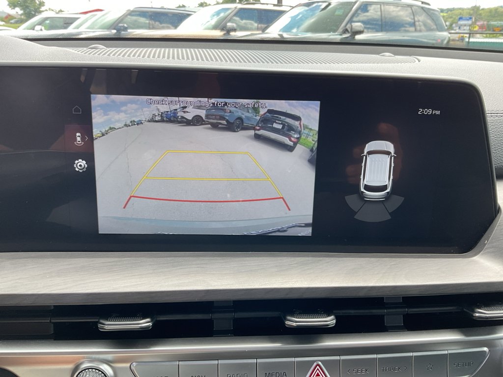 Used 2023 Jungle Green Kia EX X-Line image 28