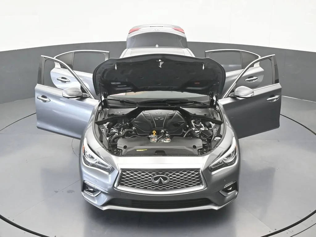 Used 2024 Graphite Shadow INFINITI LUXE image 80