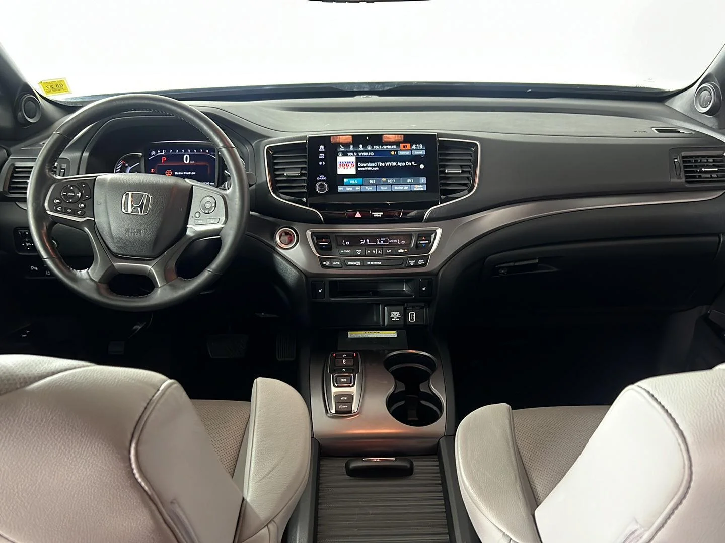 Used 2023 Lunar Silver Metallic Honda EX-L image 13