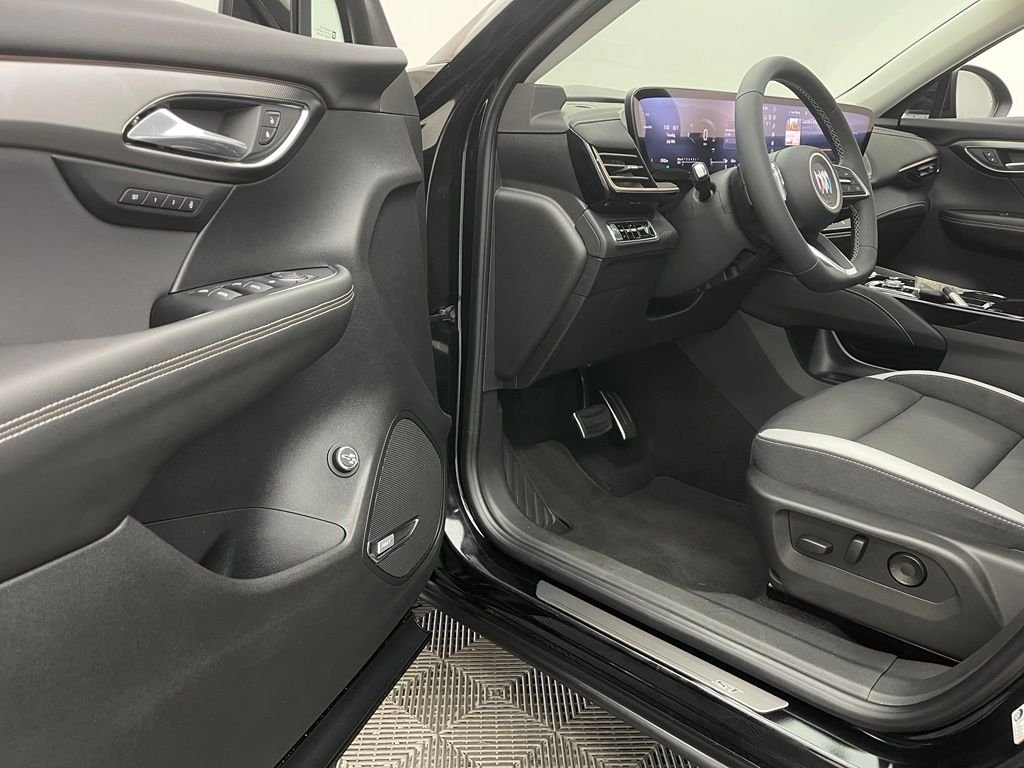 Used 2025 Ebony Twilight Metallic Buick Sport Touring image 15