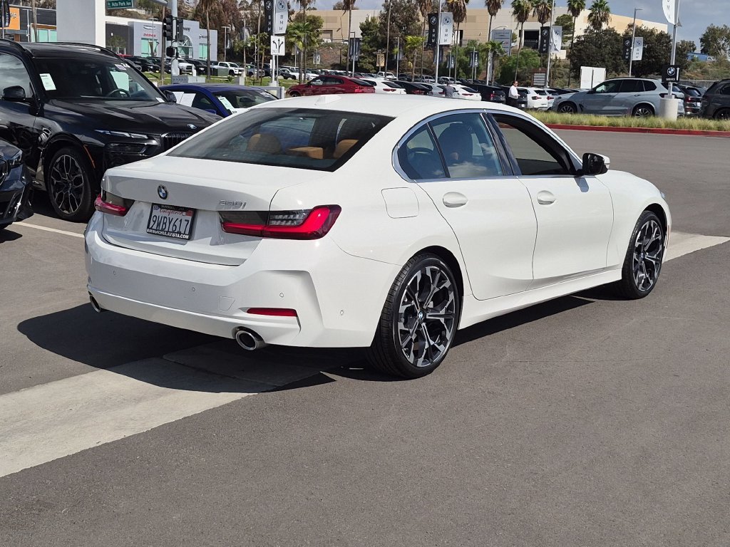 Used 2025 Alpine White BMW 330i image 6