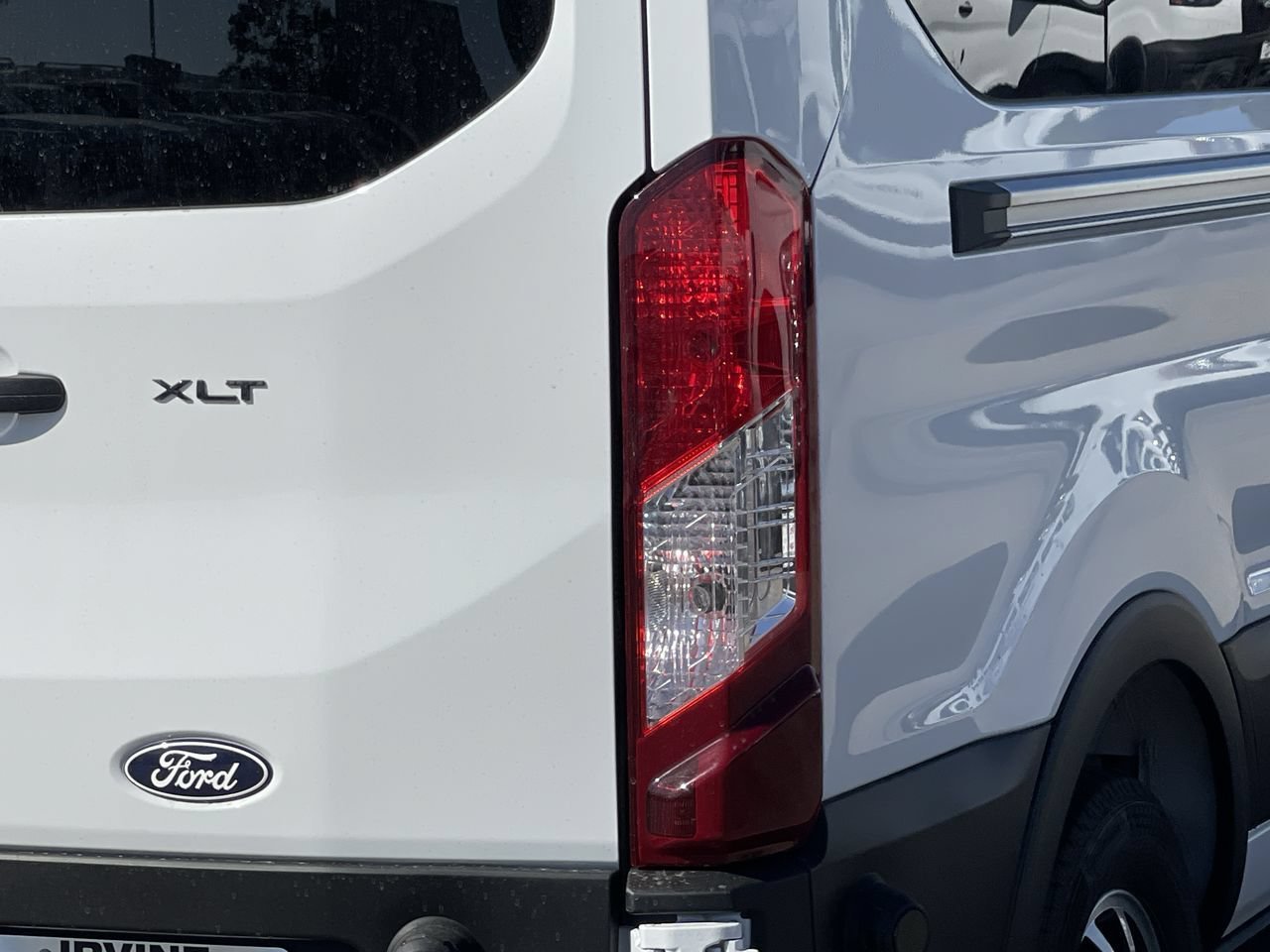 New 2026 Oxford White Ford XLT image 9