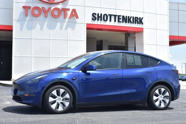 Used 2024 Blue Tesla Long Range image 1
