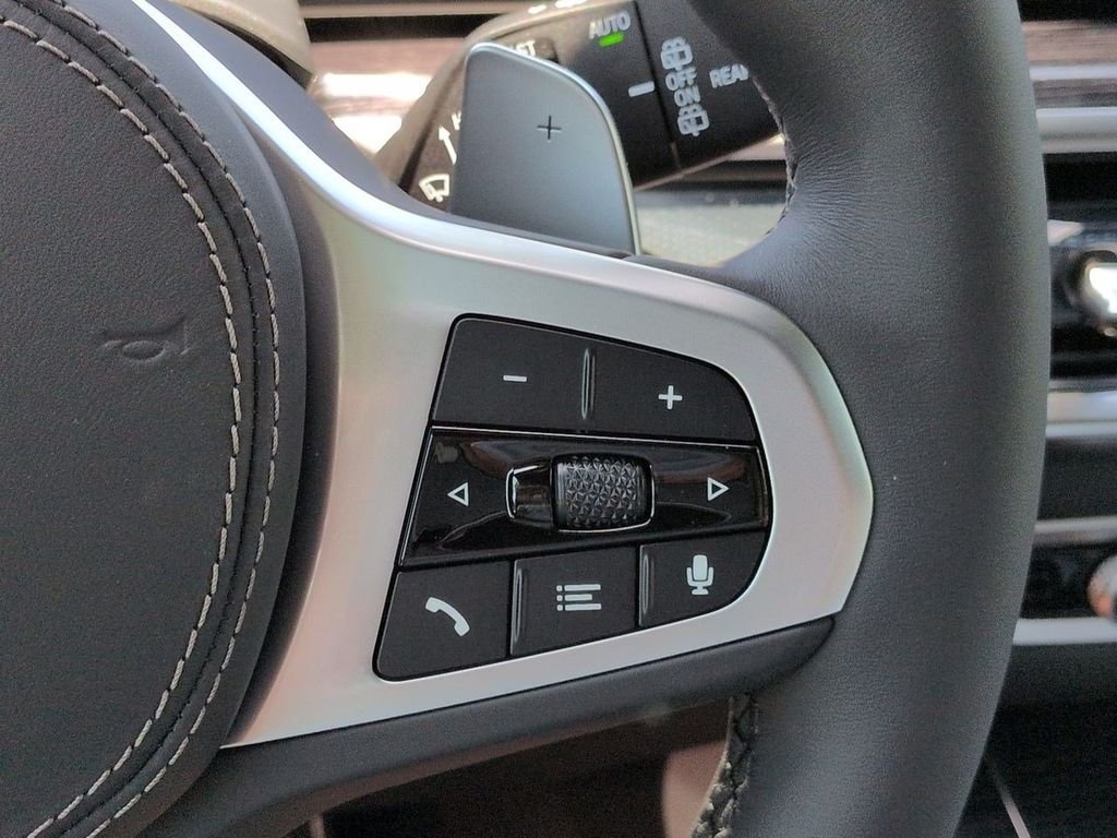 New 2026 Alpine White BMW xDrive40i image 27