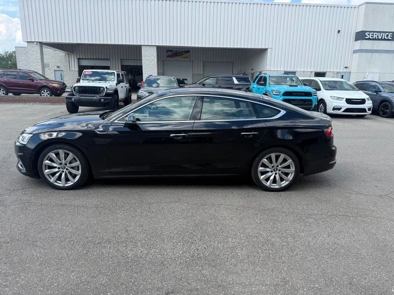 Used 2018  Audi 2.0T Premium Plus image 9