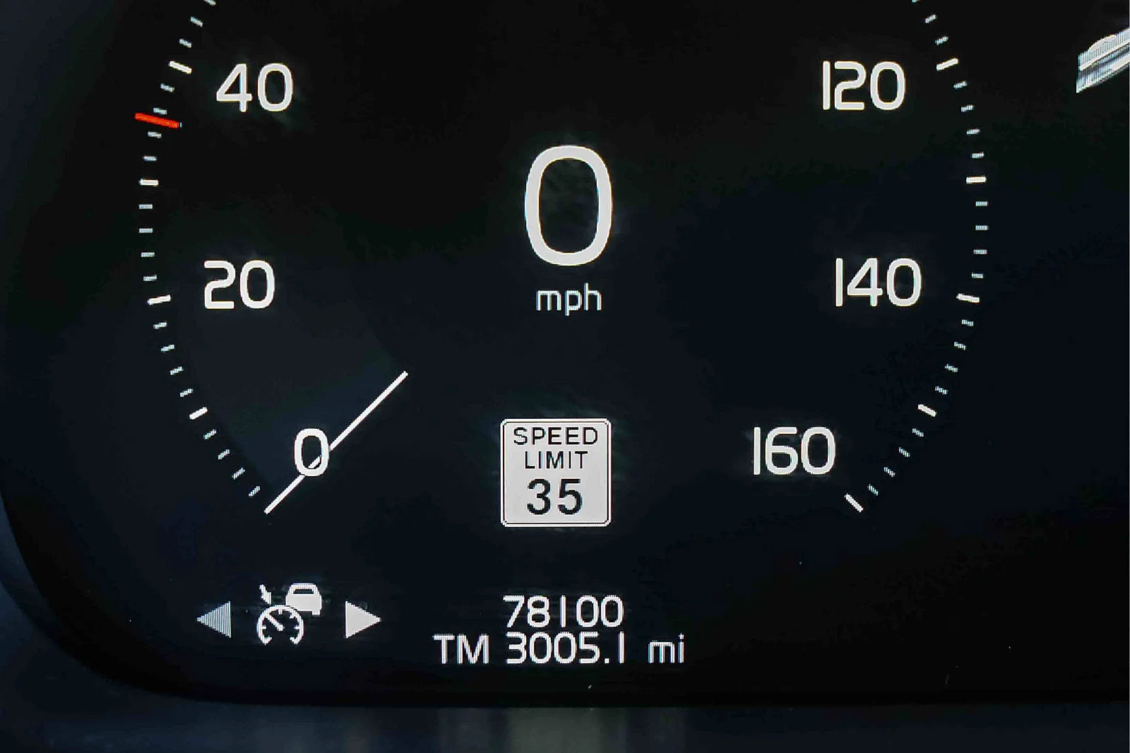 Used 2018  Volvo Inscription image 8