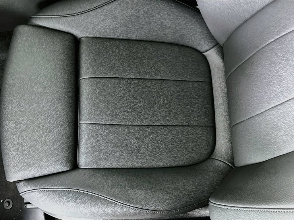 New 2026 Cirrus Silver Metallic Mercedes-Benz GLB 250 image 49