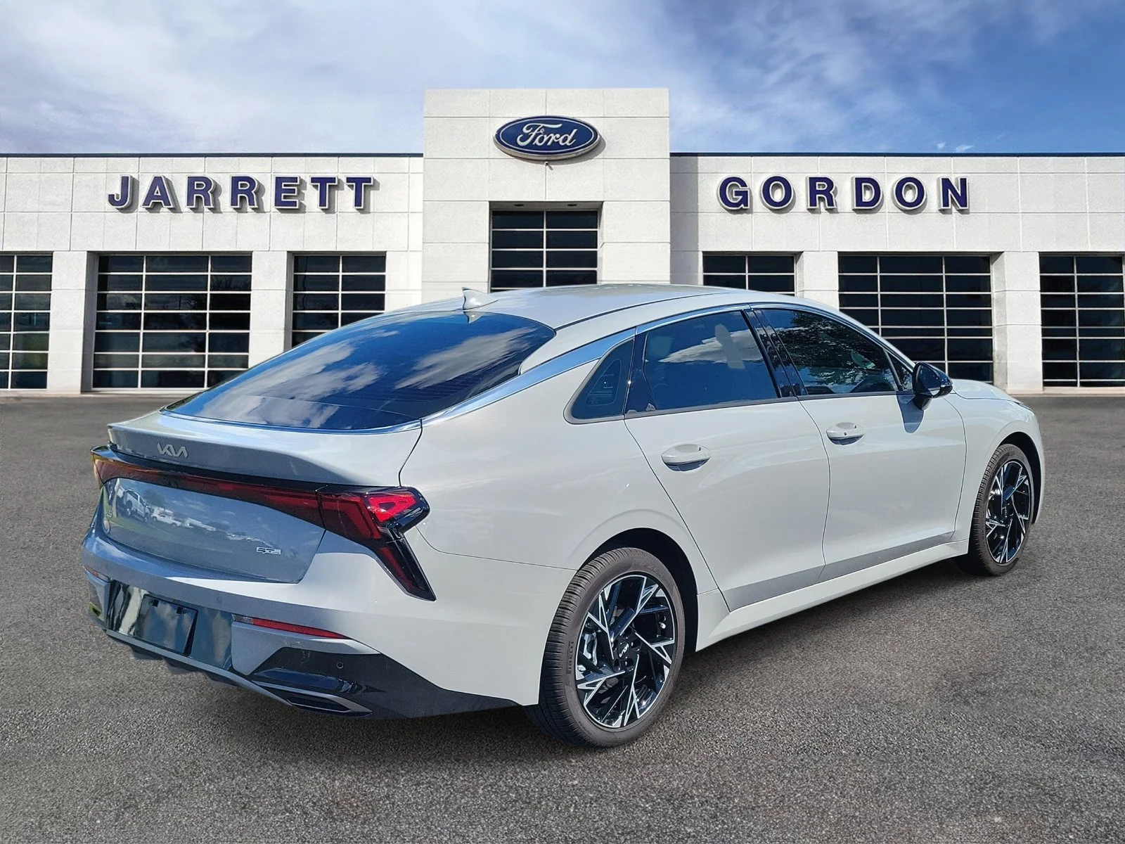 Certified Used 2026 Gray Kia GT-Line image 4