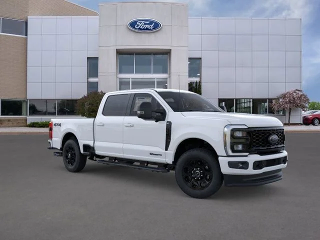 New 2026 Oxford White Ford XLT image 7