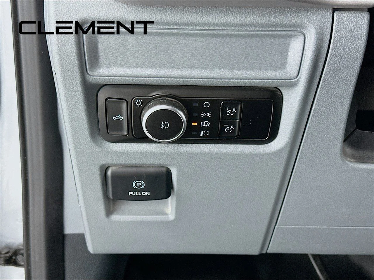 Used 2023 Silver Metallic Ford XLT image 14