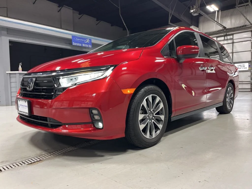 Certified Used 2024 Radiant Red Metallic II Honda EX-L image 46