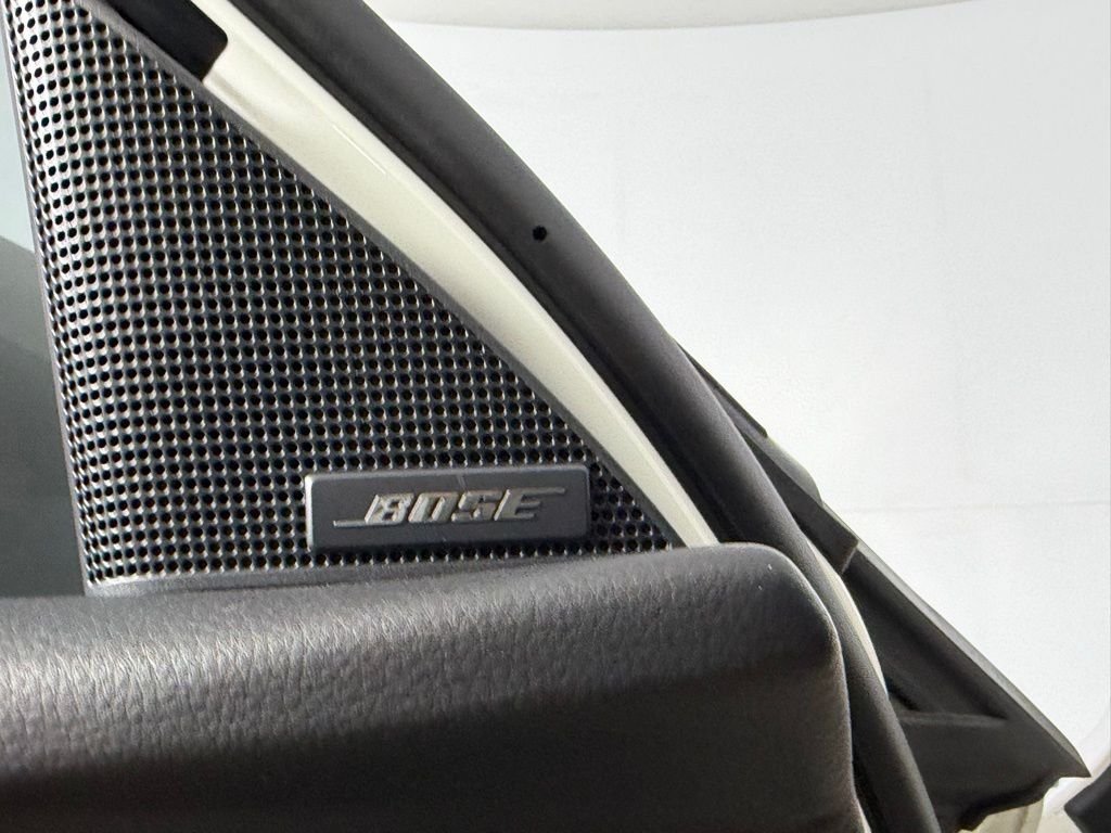 Used 2024 White Mazda 3.3 Turbo S Premium Plus image 17