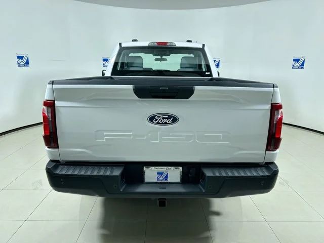New 2025 OXFORD WHITE Ford XL 5.0L V8 Engine image 17