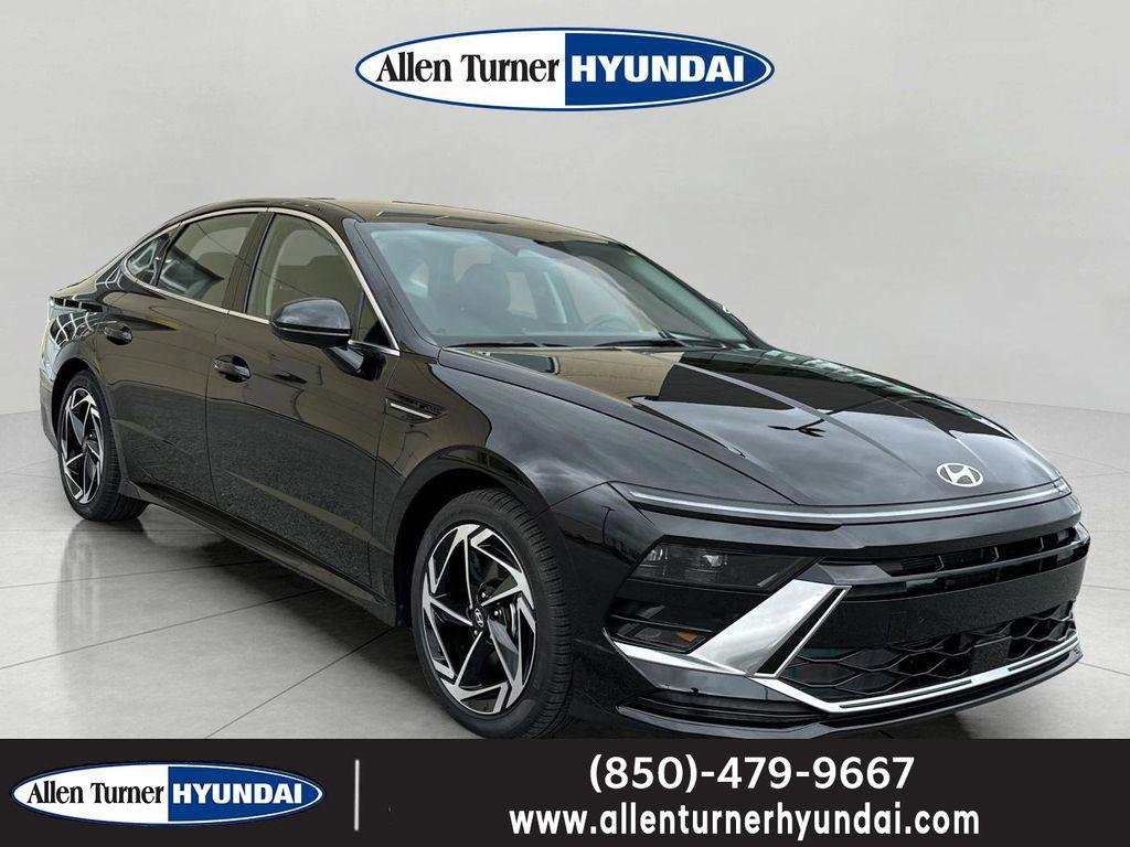 New 2026 Abyss Black Hyundai SEL Sport image 1