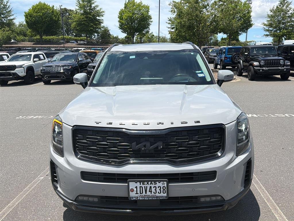 Used 2022 Wolf Gray KIA SX image 2
