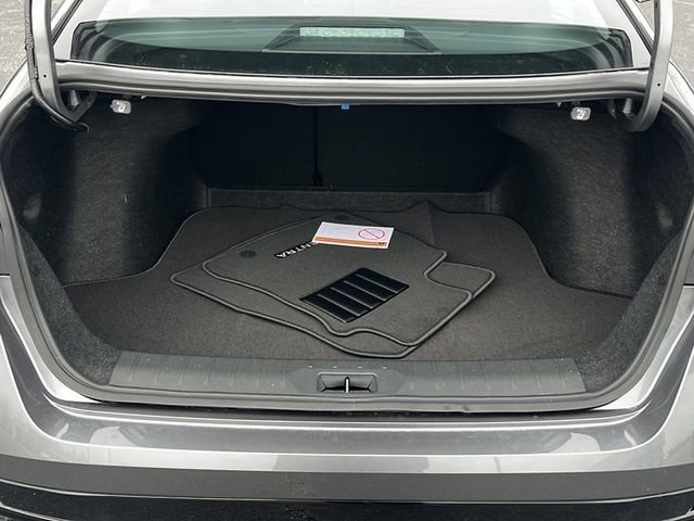 2026 Nissan Sentra SR - Photo 31