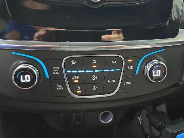 Used 2019 MOSAIC BLACK METALLIC Chevrolet LS image 21