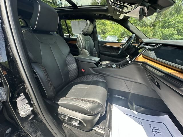 Used 2022 Black Jeep Summit Reserve image 28