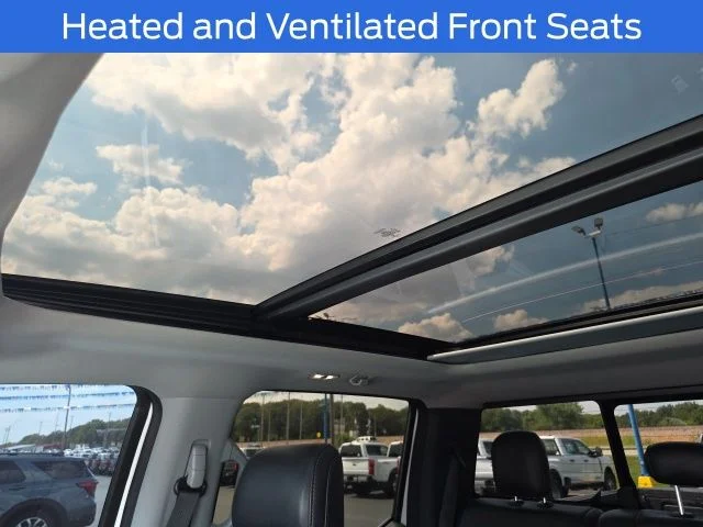 Used 2021 Oxford White Ford Lariat image 10