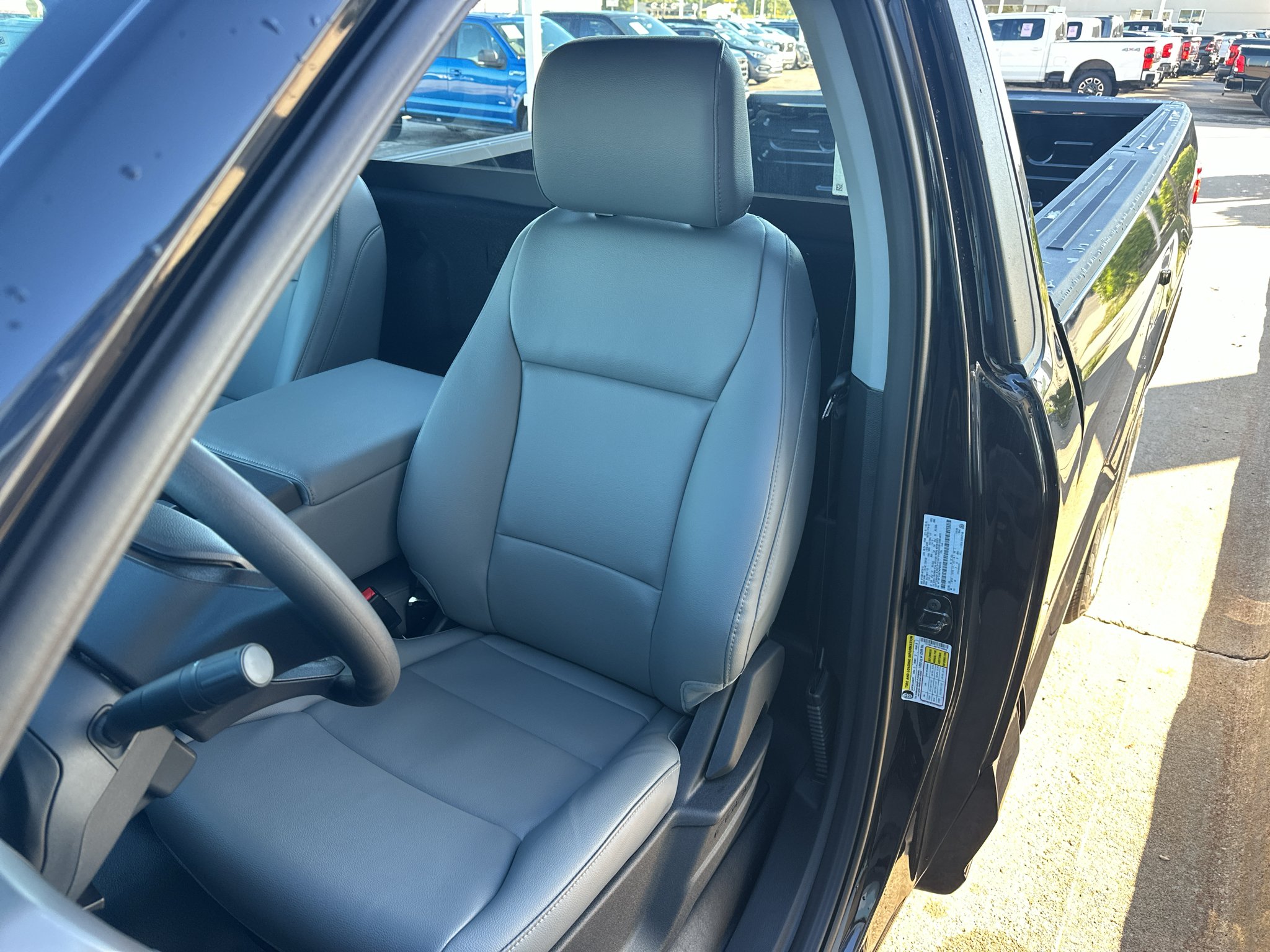 New 2026 Agate Black Metallic Ford XL image 25