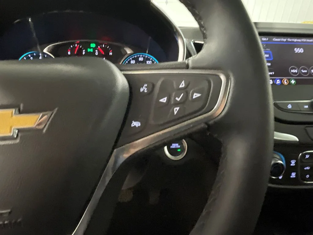 Used 2024 White Chevrolet LT image 38